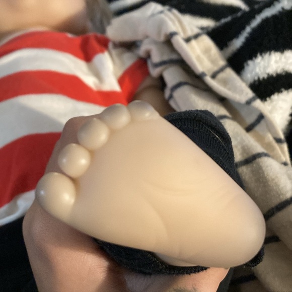 Reborn doll in perfect condition - Picture 3 of 4